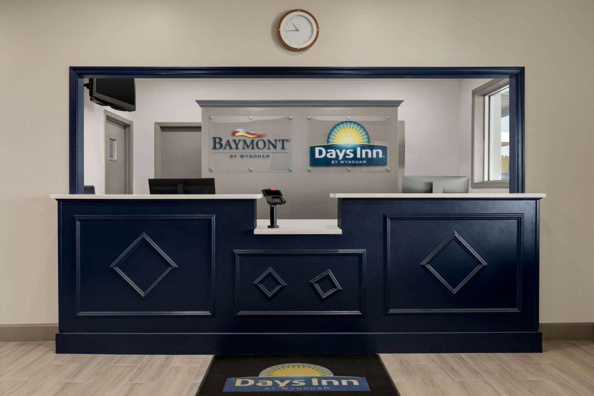 Days Inn By Wyndham Emporia Luaran gambar